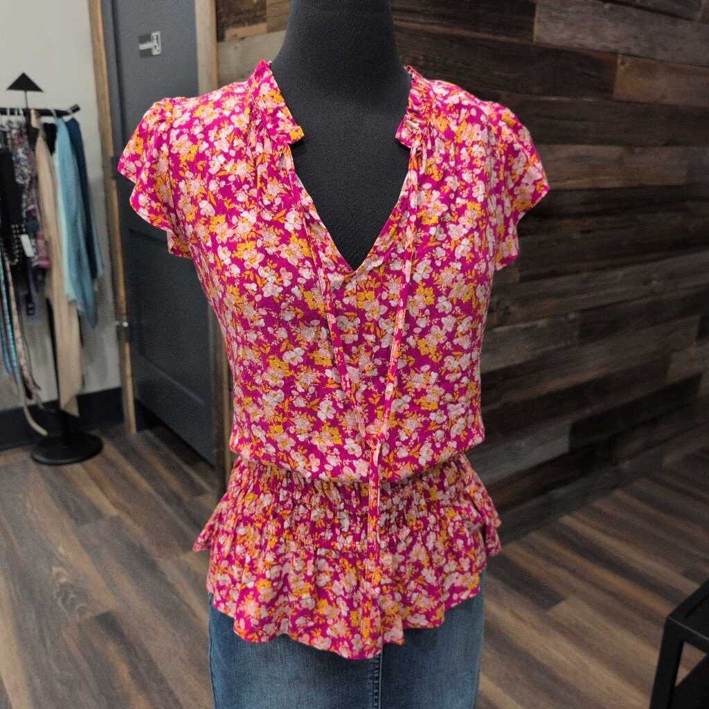 CECE SL V NECL TIE RUFFLE FLORAL PRINT PEPLUM BLOUSE
