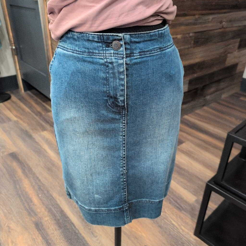 TALBOT'S DENIM SKIRT