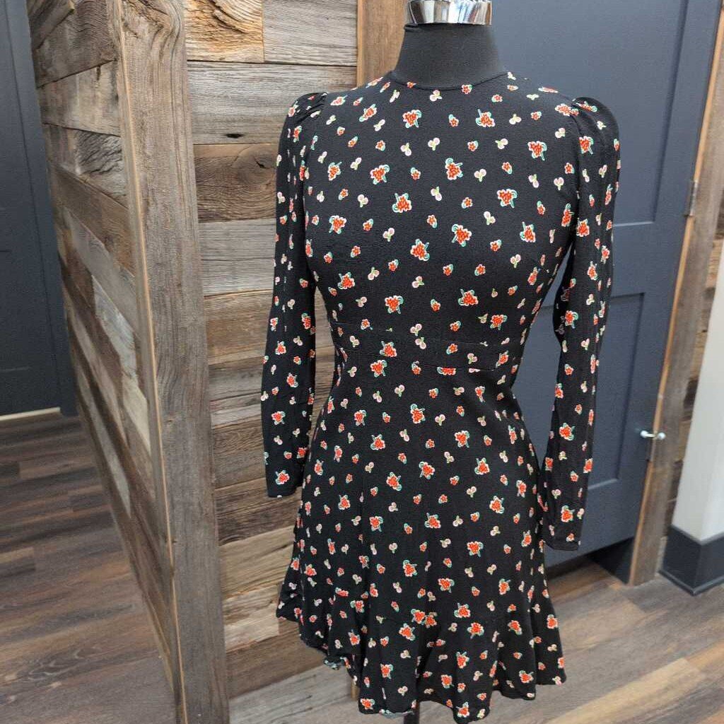 LS CREW NECK RUFFLE FLORAL MINI