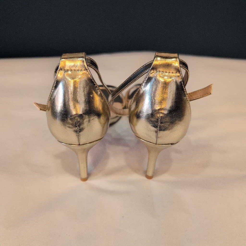 J.ADAMS OPEN TOE ANKLE STRAP KITTEN