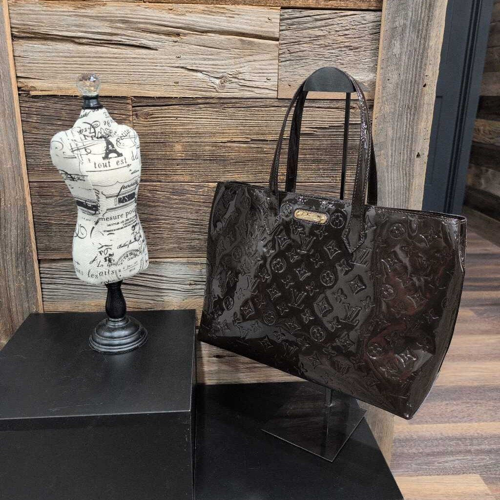 LOUIS VUITTON VERNIS WILSHIRE GM