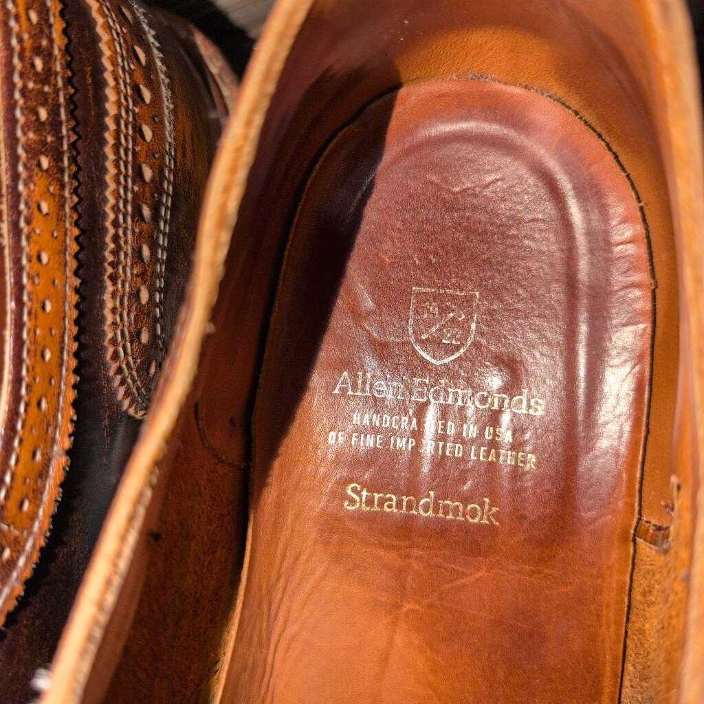 Allen Edmonds Men's Brown Wingtip Dress Shoes