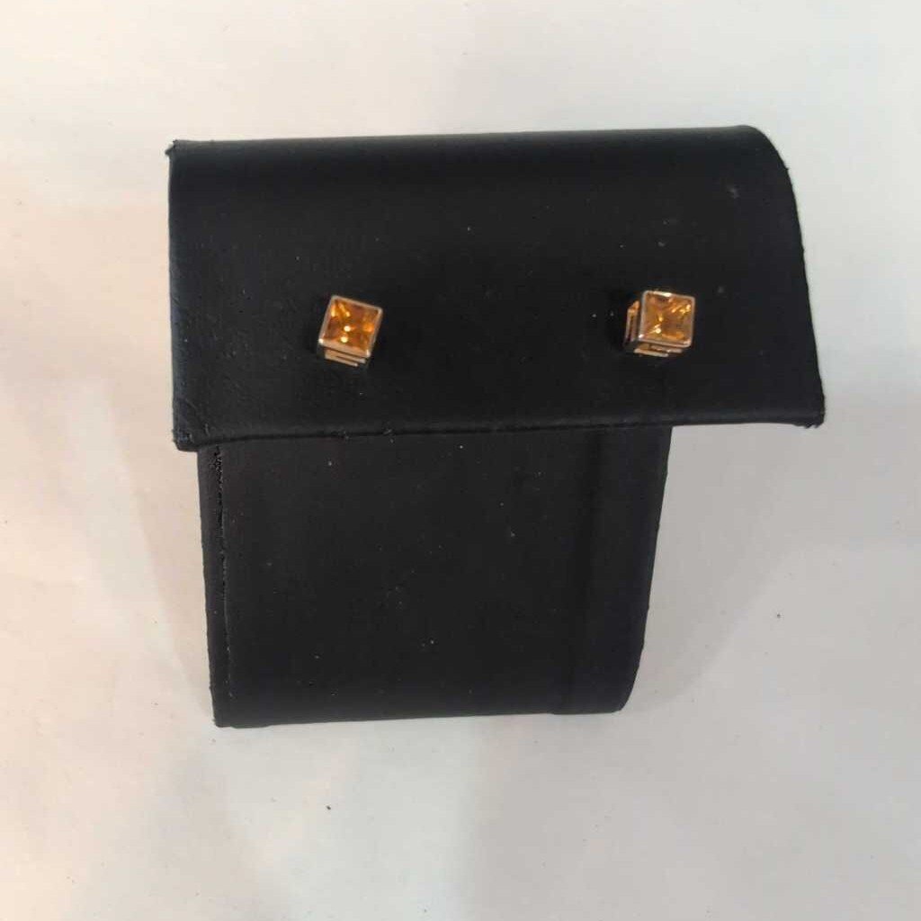 GUCCI CUBE W GEM STUDS