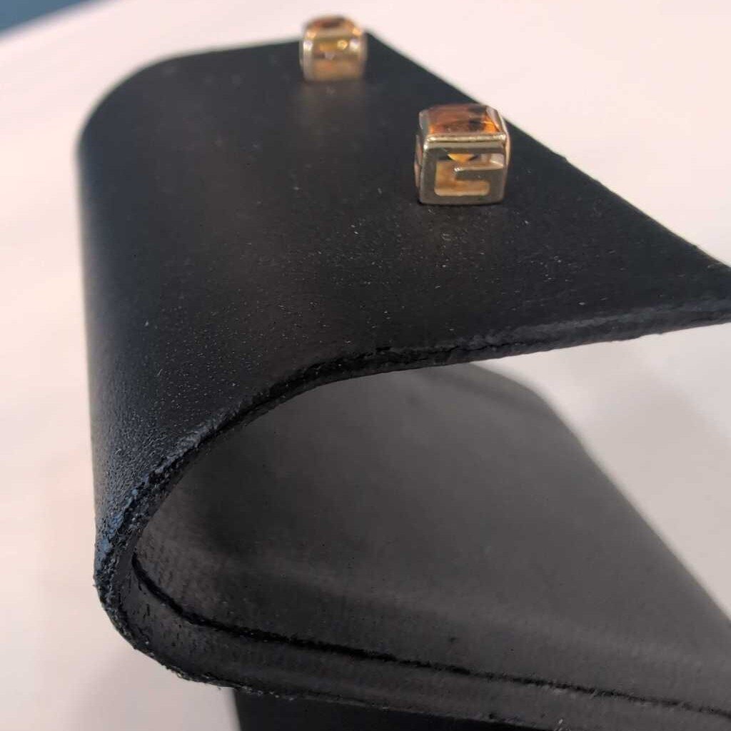 GUCCI CUBE W GEM STUDS