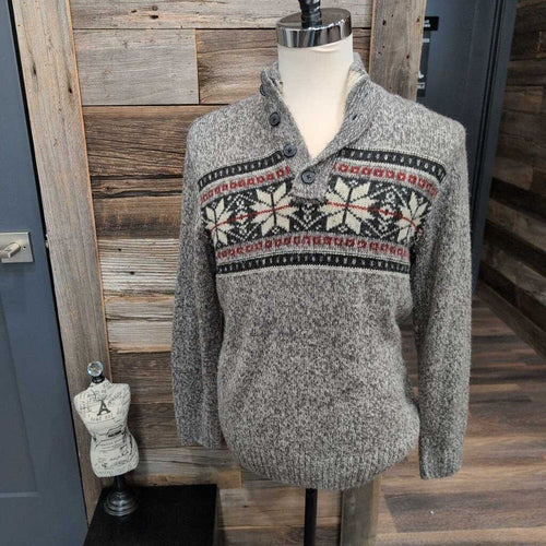 1/4 BUTTON FAIR AISLE