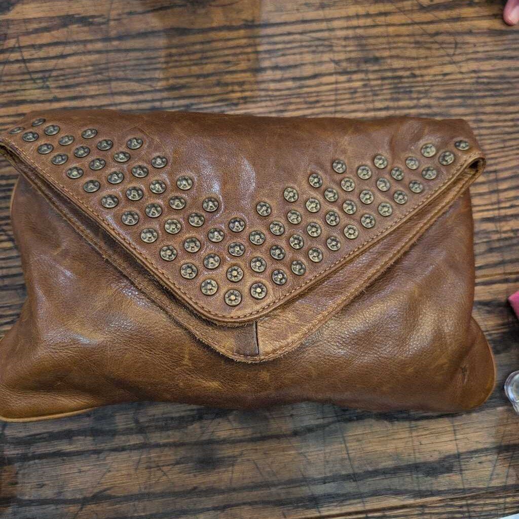 STRAPLESS FEATHER BACK GOWN