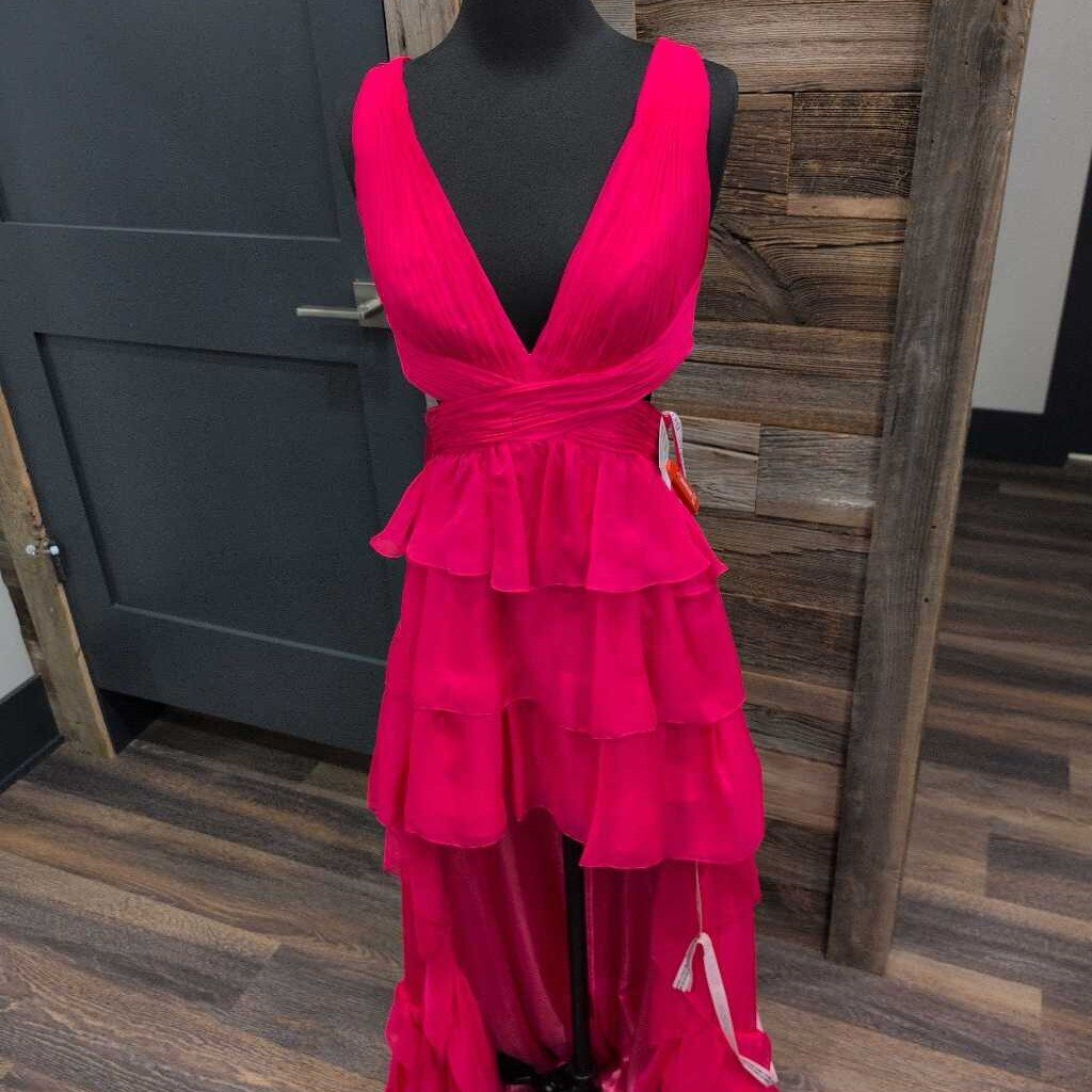 MINI FRONT, LONG BACK LACE BACK