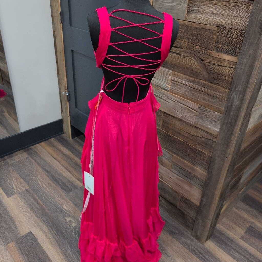 MINI FRONT, LONG BACK LACE BACK