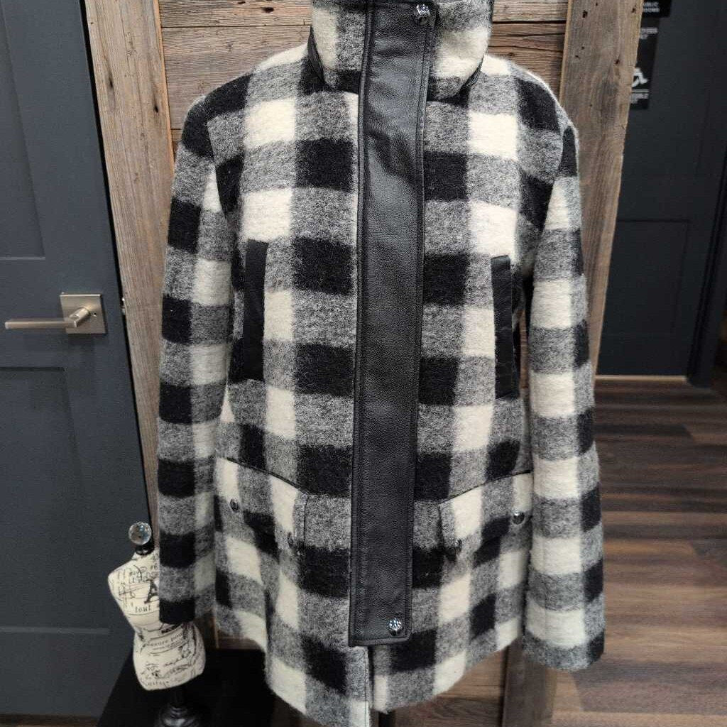 PLAID FLANNEL JACKET