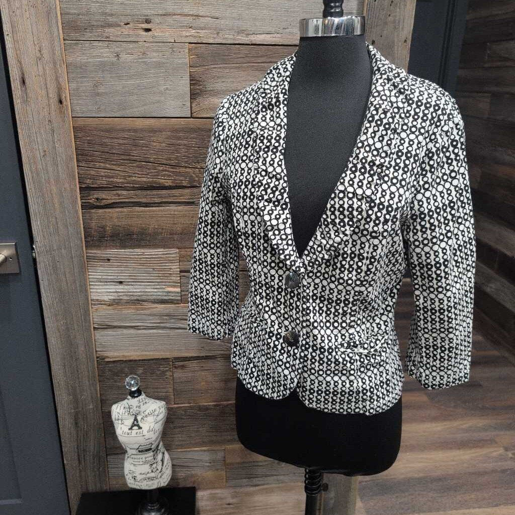3/4 SLEEVE 2 BUTTON