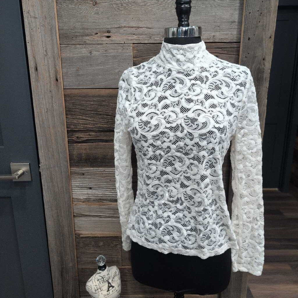 LS MOCK NECK SHEER LACE