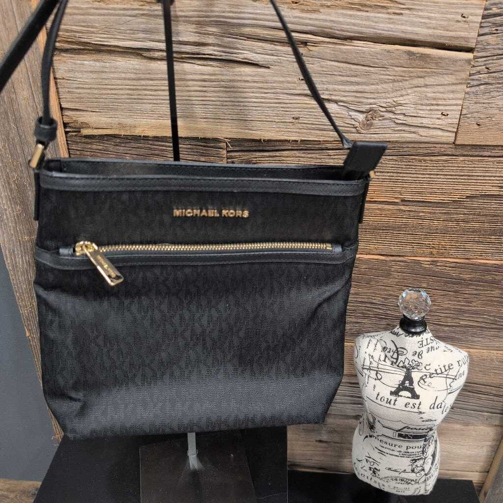 KEMPTON MESSENGER BAG