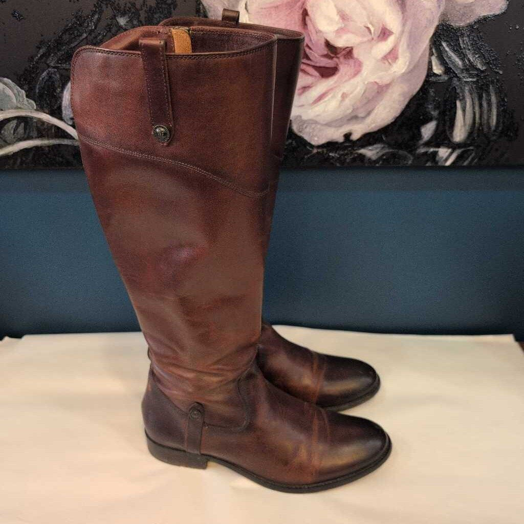 FRYE KNEE HIGH