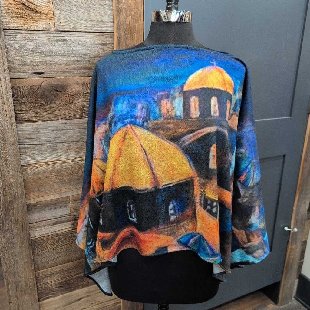 CREATIVE DRESSING - PONCHO - ISLAND LIGHTS