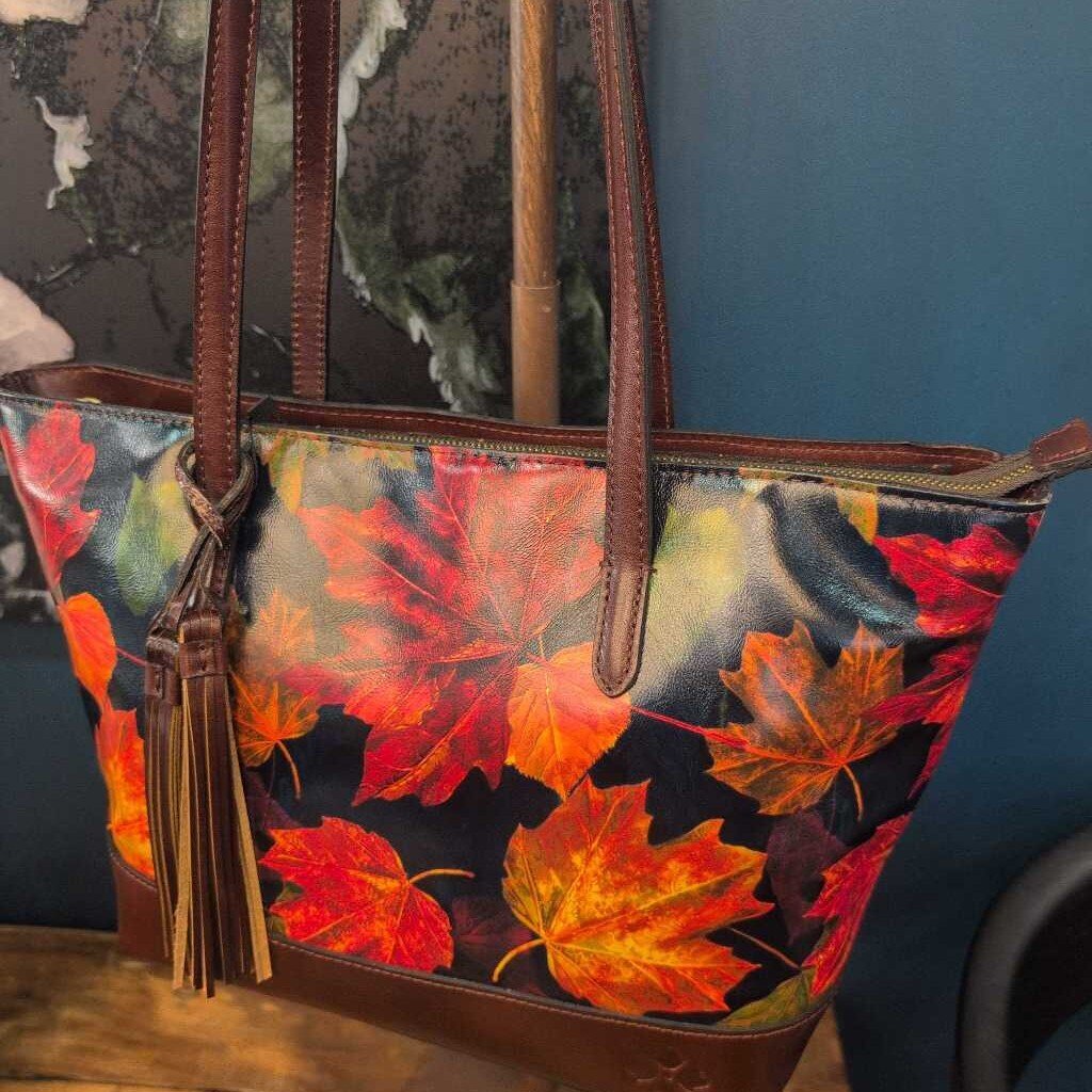 PATRICIA NASH MAPLE LEAVES SHOULDER BAG