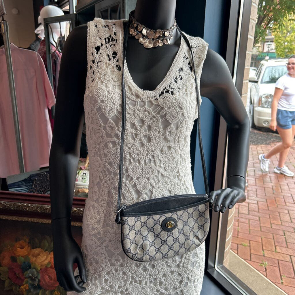 GUCCI VINTAGE 70S/80S GG MONOGRAM CROSSBODY