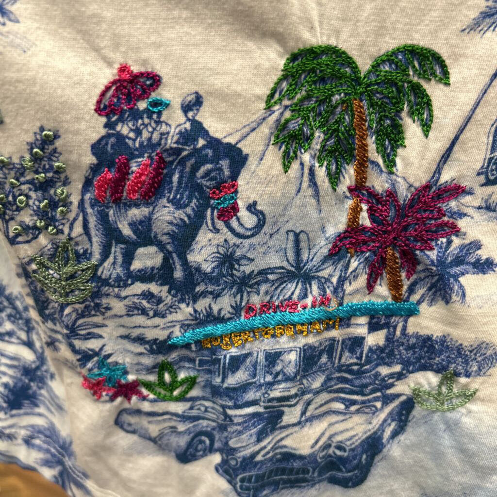 ROBERT GRAHAM DINER CROPPED TEE