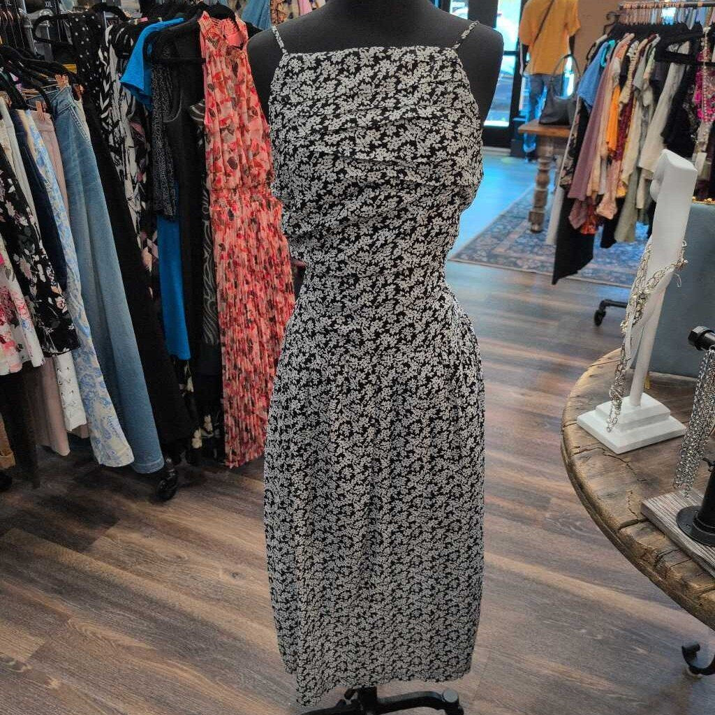 LOFT HALTER FIT & FLARE