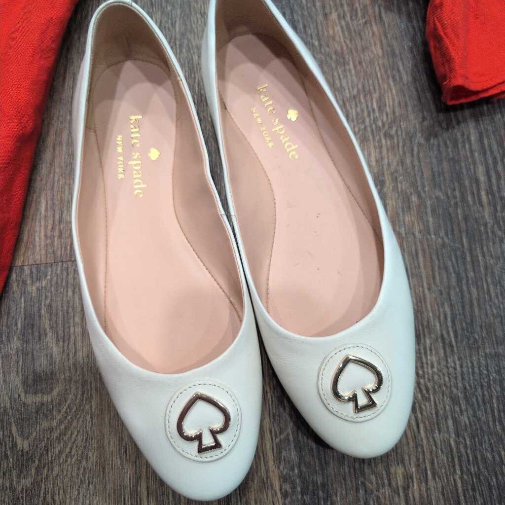KATE SPADE LOGO TOE BALLET FLAT