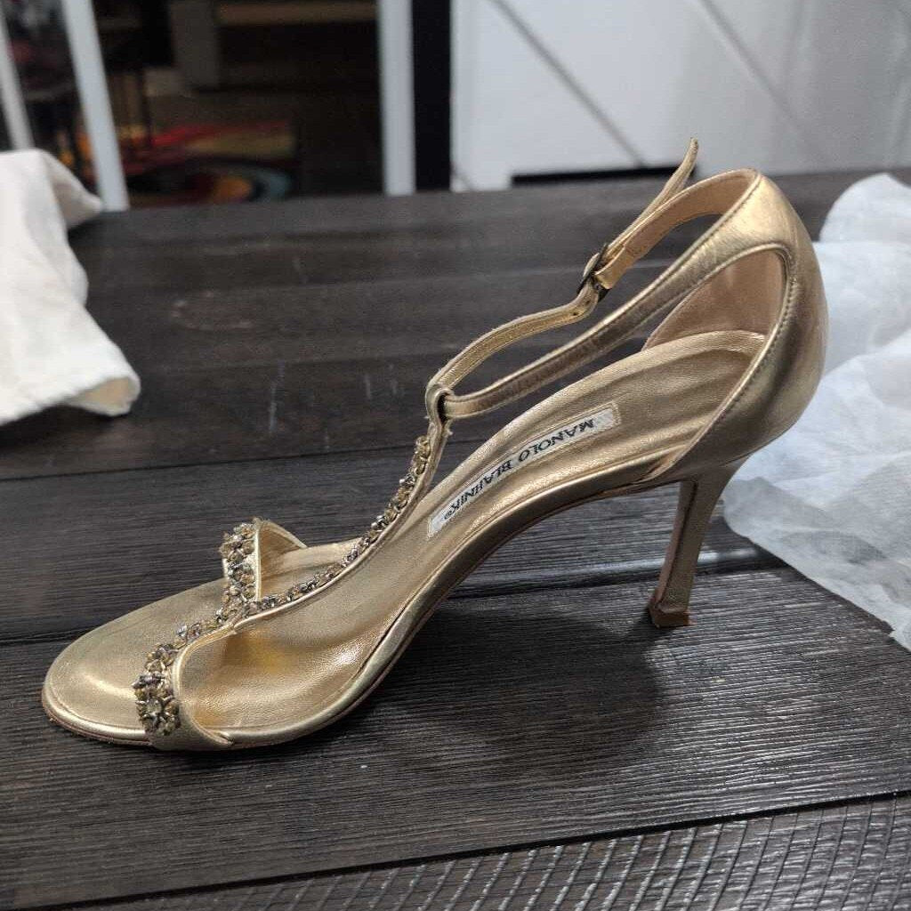 MANOLO BLAHNIK MOLARA
