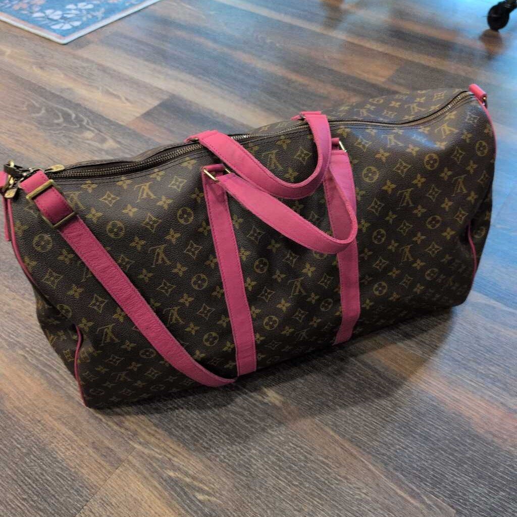 UPCYCLED DESIGNER KEEPALL