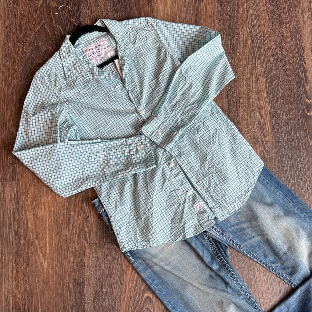 FRANK & EILEEN LONG SLEEVE COLLARED BUTTON UP