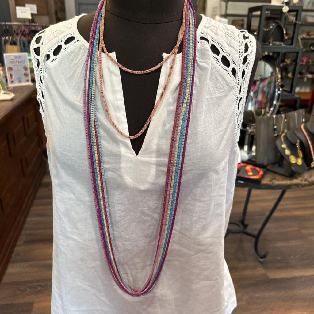 PINK METAL TUBE NECKLACE