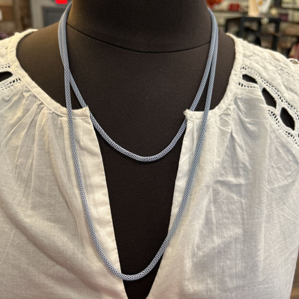 ICE BLUE METAL TUBE NECKLACE