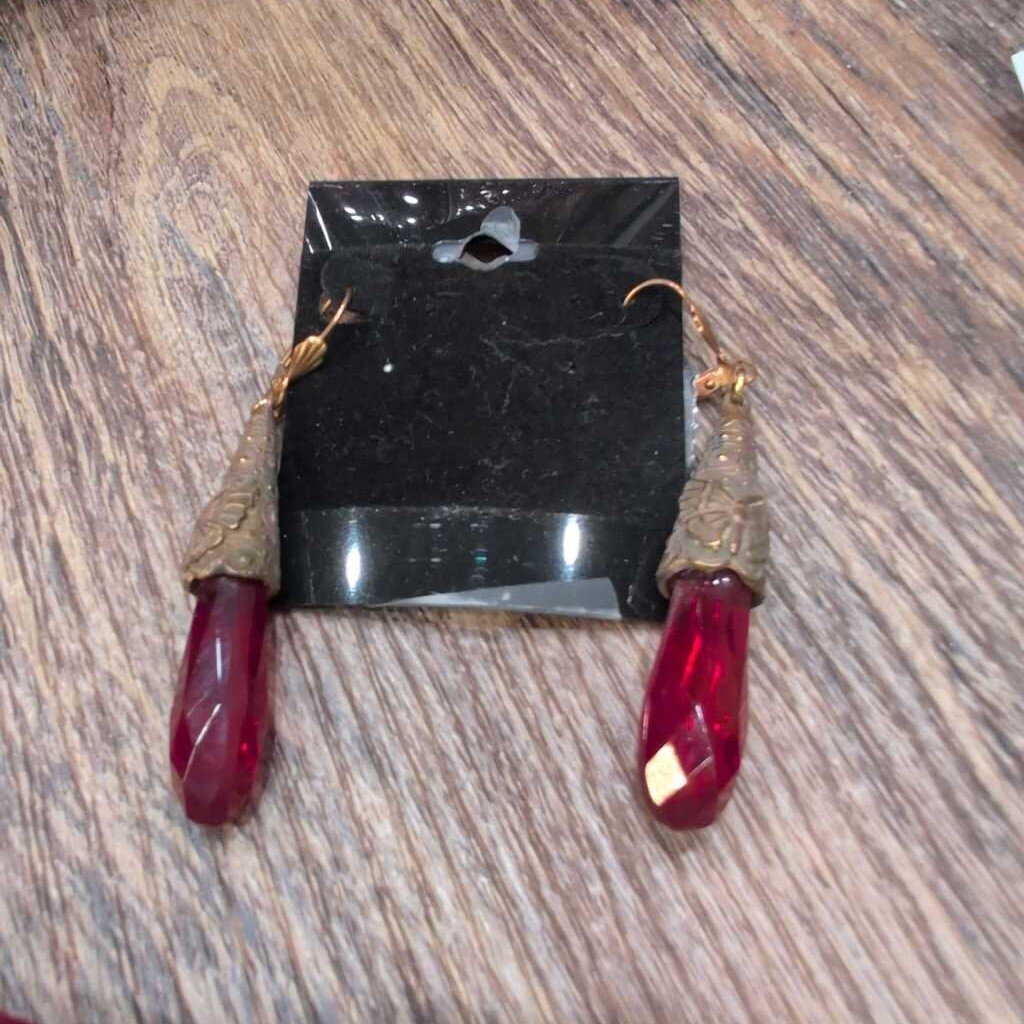 RED DANGLE EARRINGS