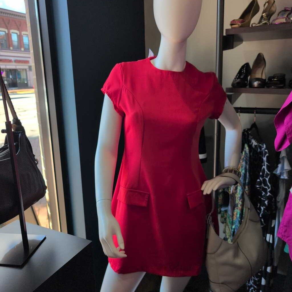 SHORT SLEEVE MINI DRESS