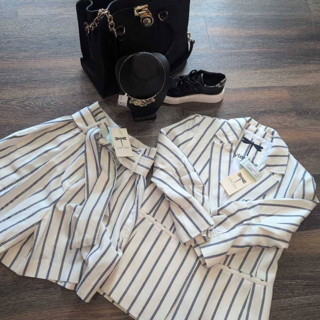 TYLER BOE STRIPE RUCHED SLEEVE