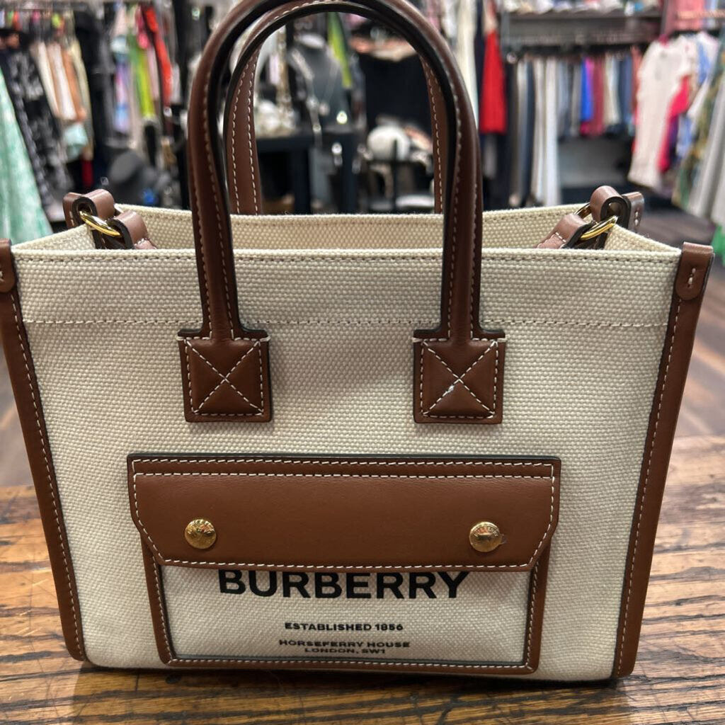 BURBERRY FREYA 8044143 QUILTED MINI TOTE