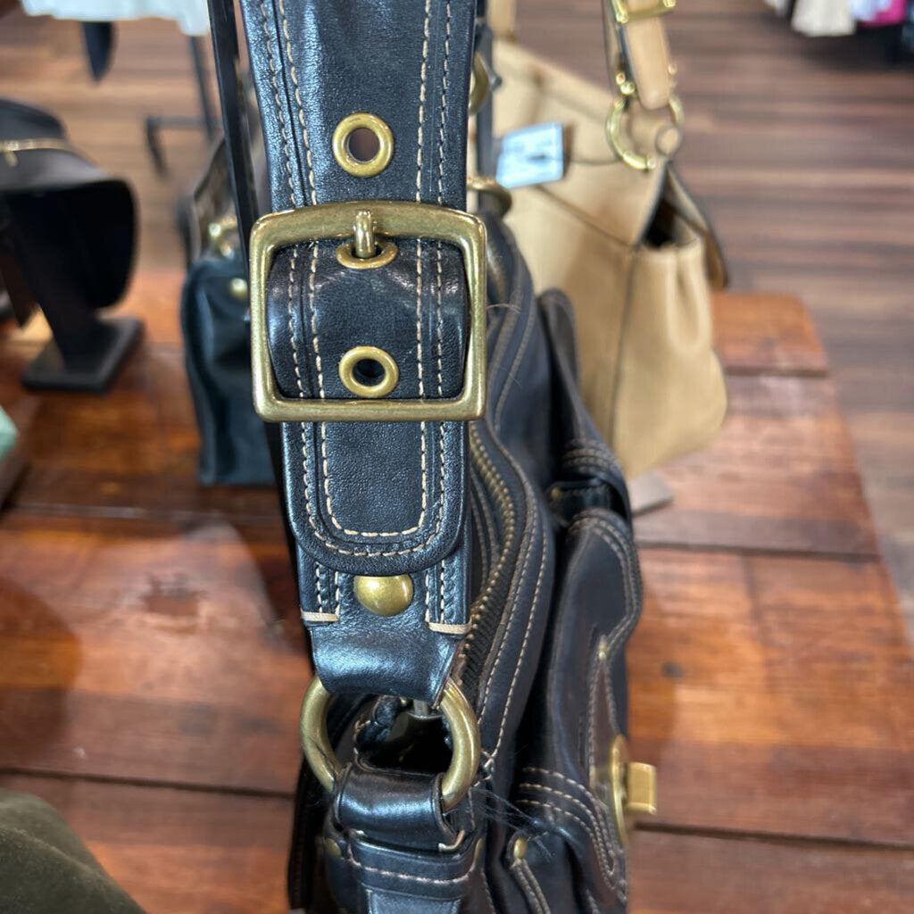 COACH LEGACY TURNLOCK F12868