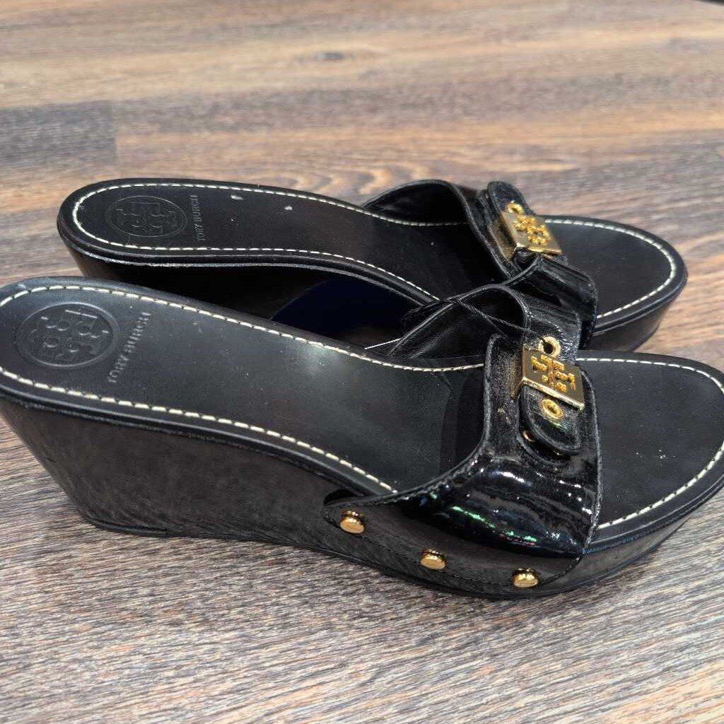 TORY BURCH ROSIE PATENT WEDGE SLIDE