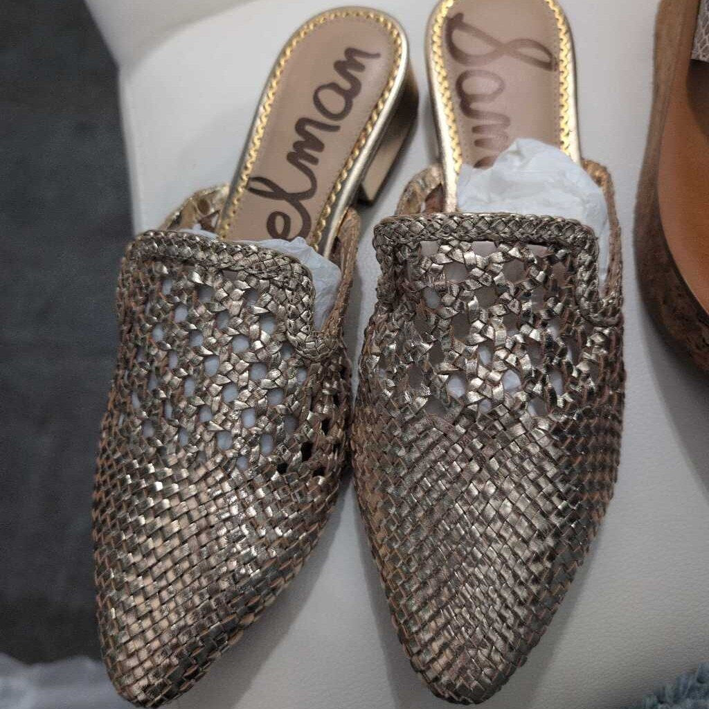 SAM EDELMAN SLIP ON BASKET WEAVE GOLD
