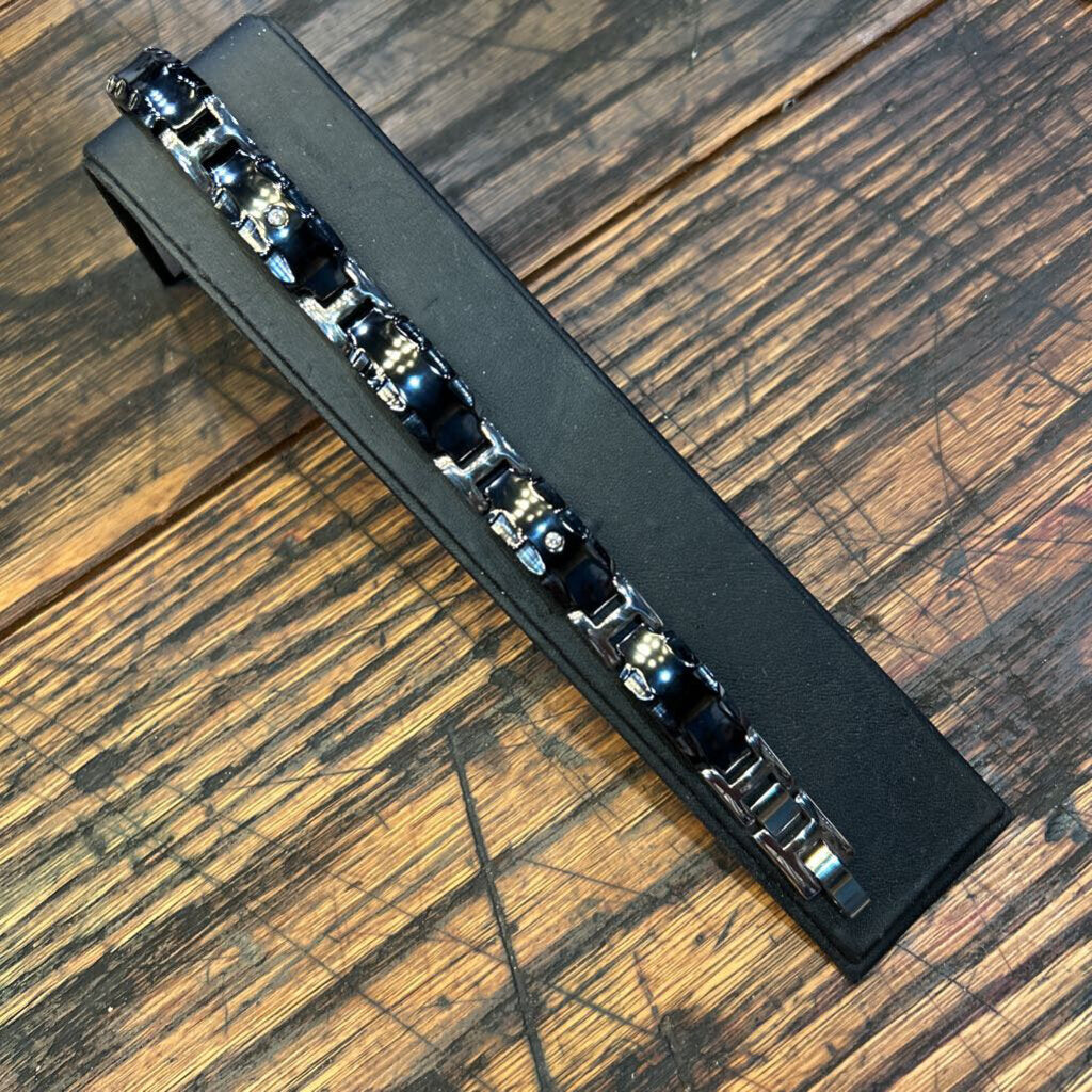 TITANIUM DIAMOND BRACELET