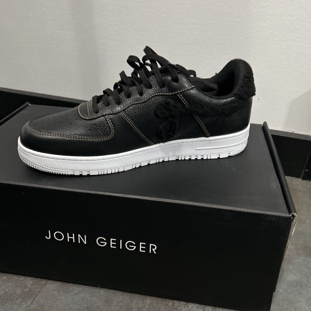 JOHN GEIGER GF-01