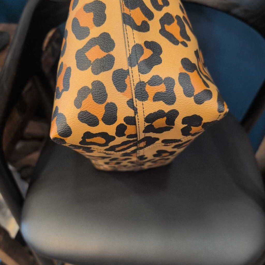 COACH REVERSIBLE CITY TOTE BAG