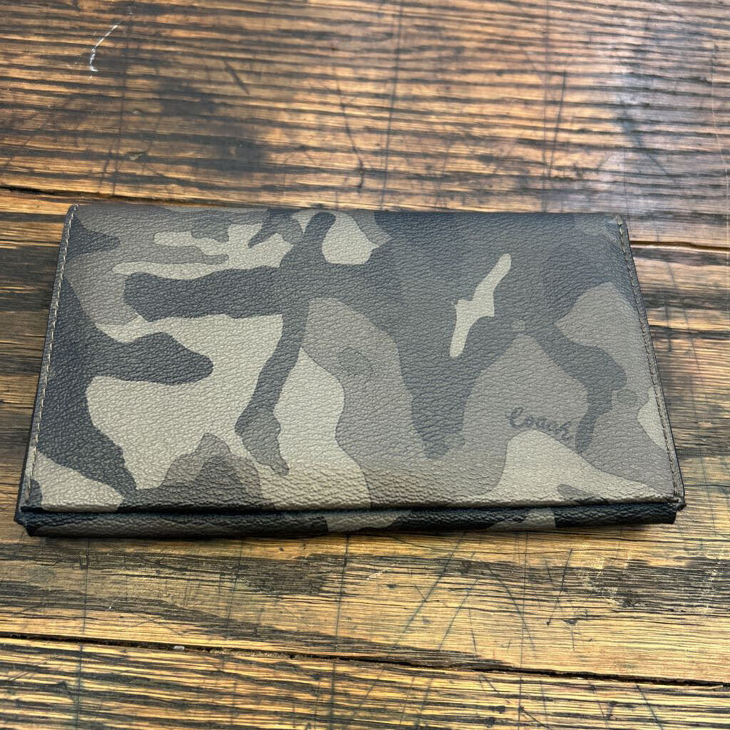 COACH SMALL ELECTRONICS CASE